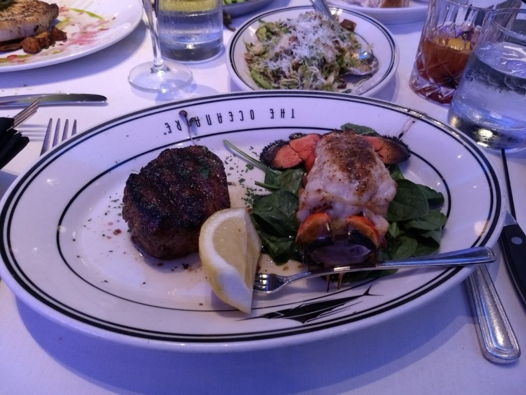 6oz Center Cut Filet Mignon & 5oz Lobster Tail