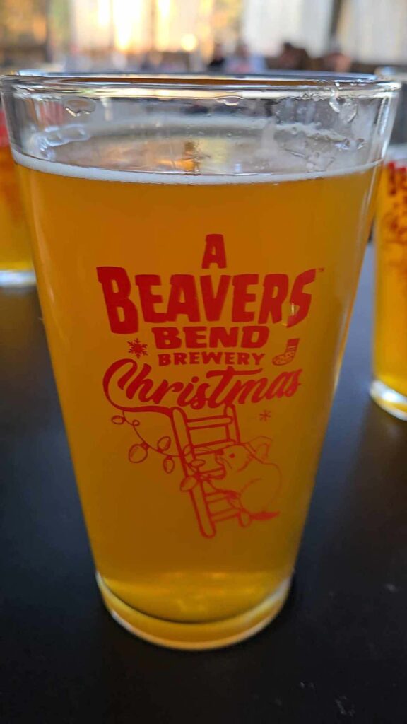 A glass of Front Porch Peach at Beavers Bend Brewery