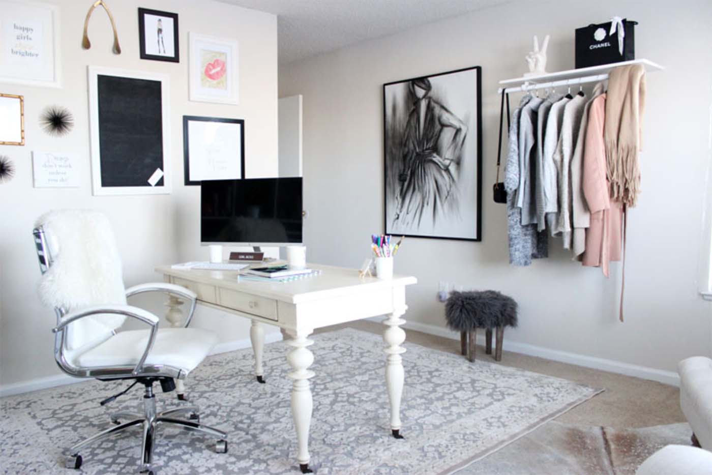 Blogger home office