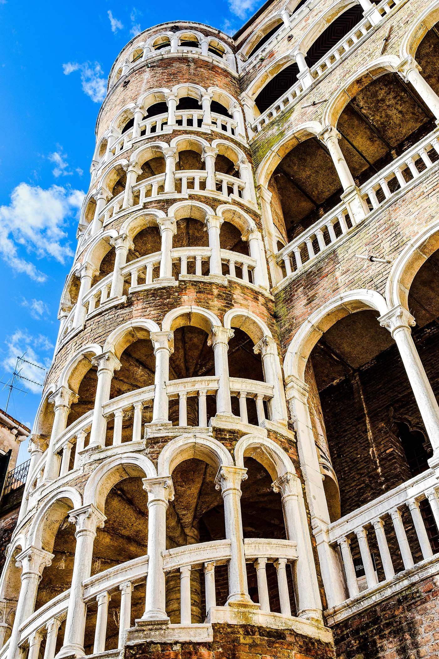 Sunrise on the Scalinata Del Bovolo