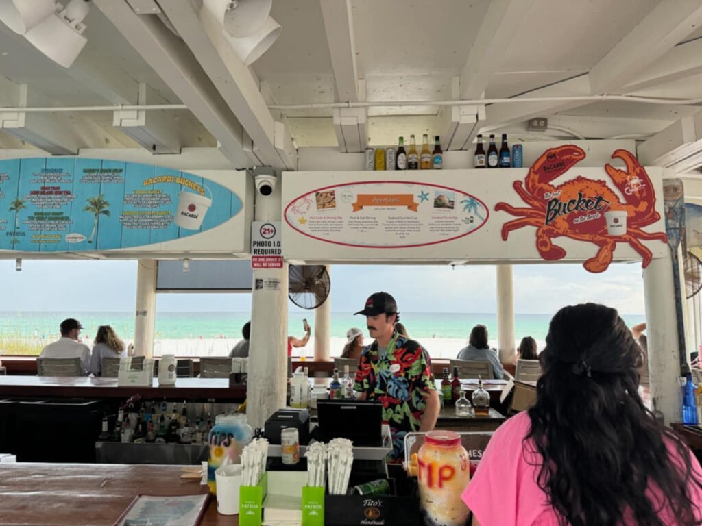 Crab Trap Covered Bar