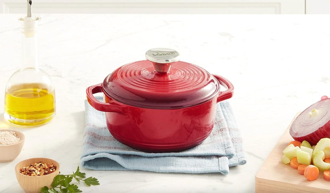 Cast Iron Dutch Oven