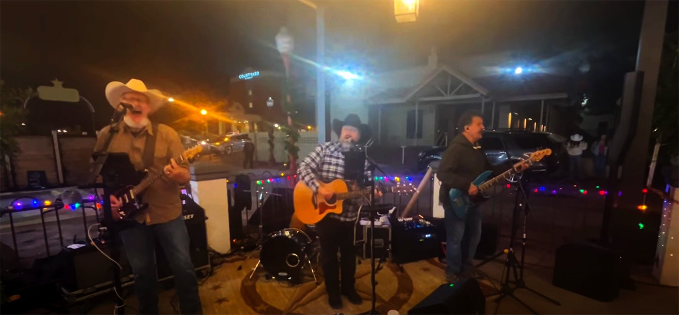 Crimson Creek Cowboys Country Band