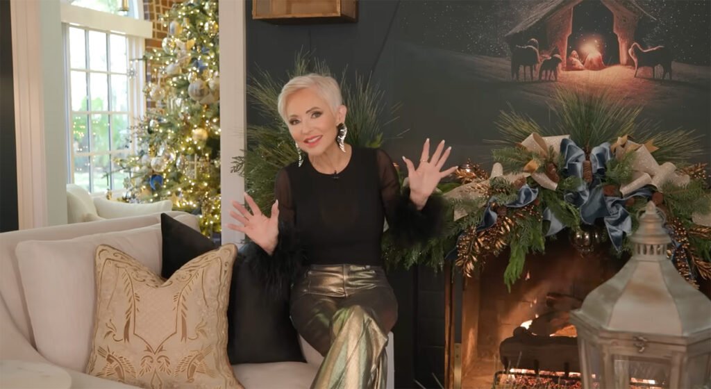 Rebecca Robeson Christmas Home Tour