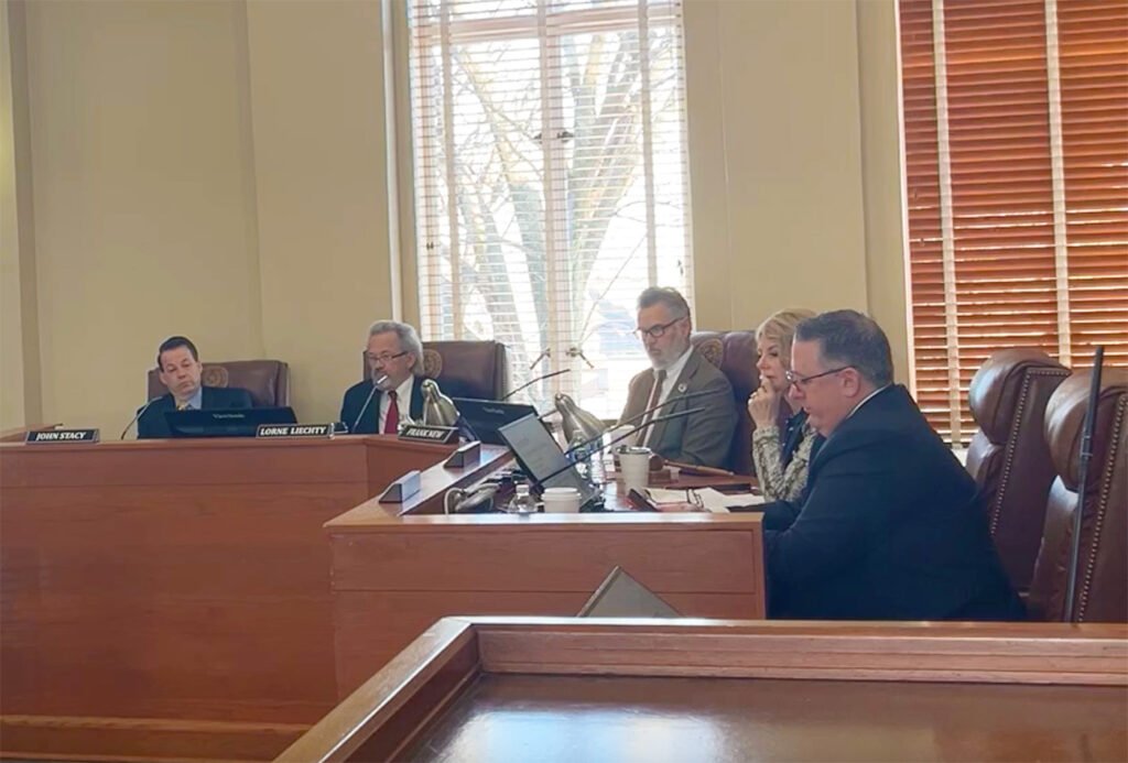 Rockwall County Commissioners Court meeting during River Rock Trails lawsuit