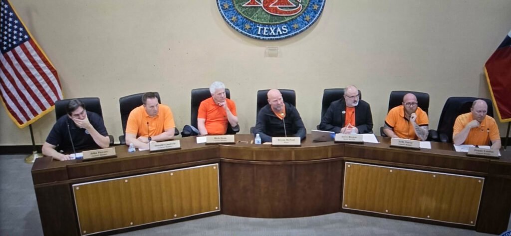 McLendon-Chisholm City Council