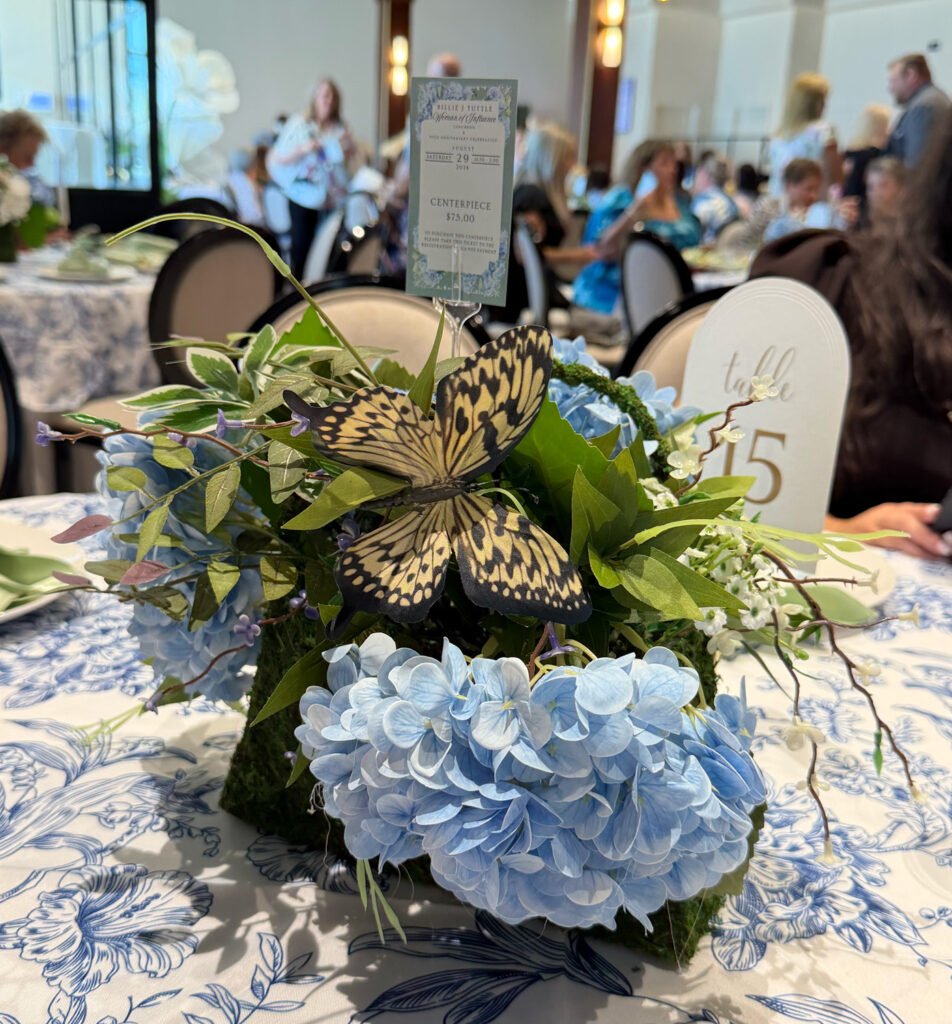 Floral Table Décor at the RCRW Women of Influence Luncheon