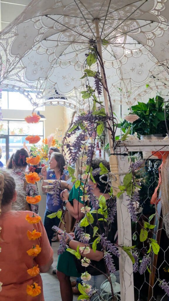 Tawakoni Chamber Celebrates Quinlan Florist & Gifts